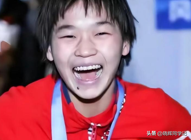 全红婵雕像事件持续发酵，宋清辉：应火速拆除全红婵雕像