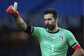 1到11号 传统足球球衣号码各自代表什么？图片