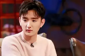 “怼陈凯歌 害杨洋终身咳疾 金晨脑震荡”于小彤到底何时才能够成长图片