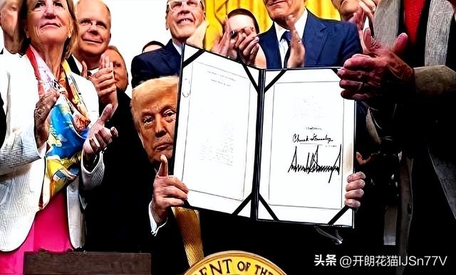 挂断中方电话后！特朗普像变了个人。北京阅兵典礼，该给他留个座