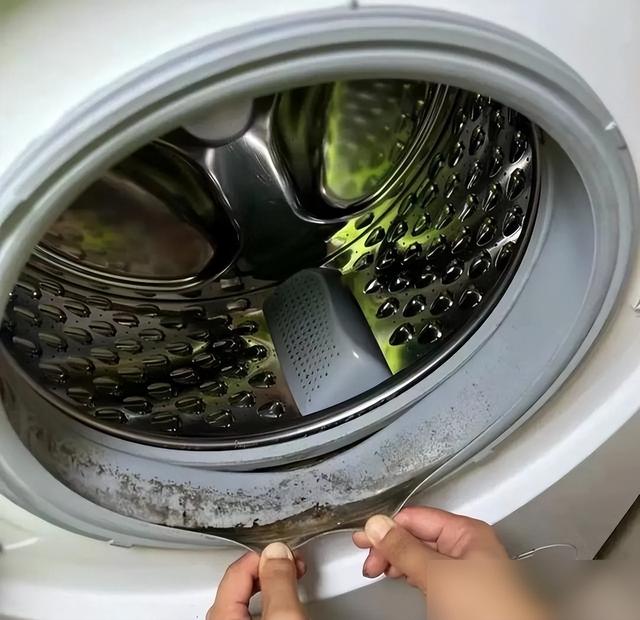 太恶心了，这8种物品比马桶还要脏，你可能天天用，却不知道