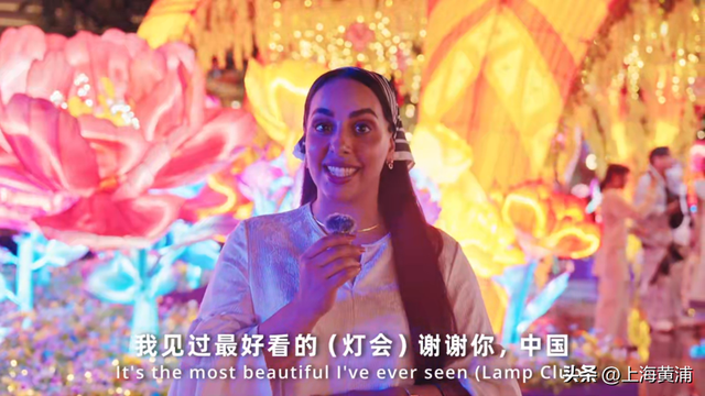 以“侨”为桥，点亮曼谷！华服灯会成全球社交平台热搜