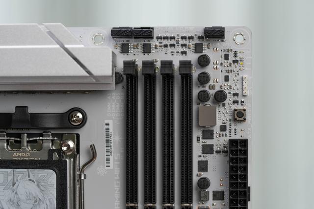 实测22款游戏！AMD RX9070是4K游戏入门卡还是爽玩卡？