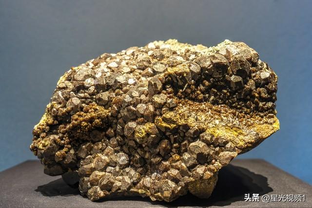 中国发现金秀矿：一块“未来石头”，撬动全球高端制造格局。