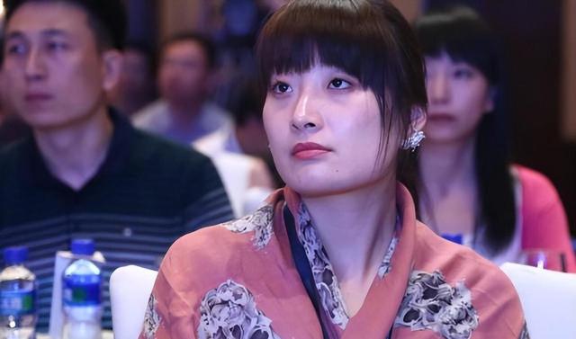 让子弹飞一会！宗庆后私生子要DNA鉴定，宗馥莉：等这一天很久了