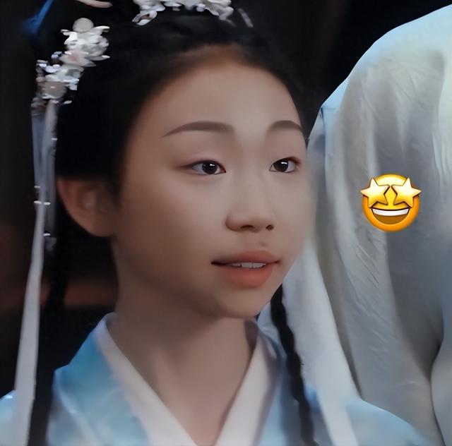 资本家的丑孩子收手吧！长得丑演戏烂，爹妈捧不红 别来祸祸观众了