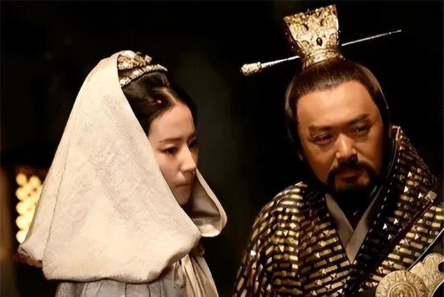 曹操撩寡妇的10字金句，如今成约会万能开场白！男人经常用