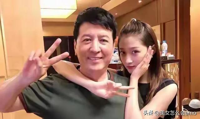 原来他们是父女！老戏骨父亲配好演员女儿，这关系藏得真深