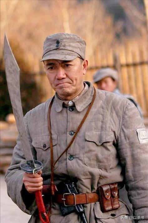 《亮剑》20年后	，有人患癌一生未娶，有人已离世，唯独秀芹嫁军官