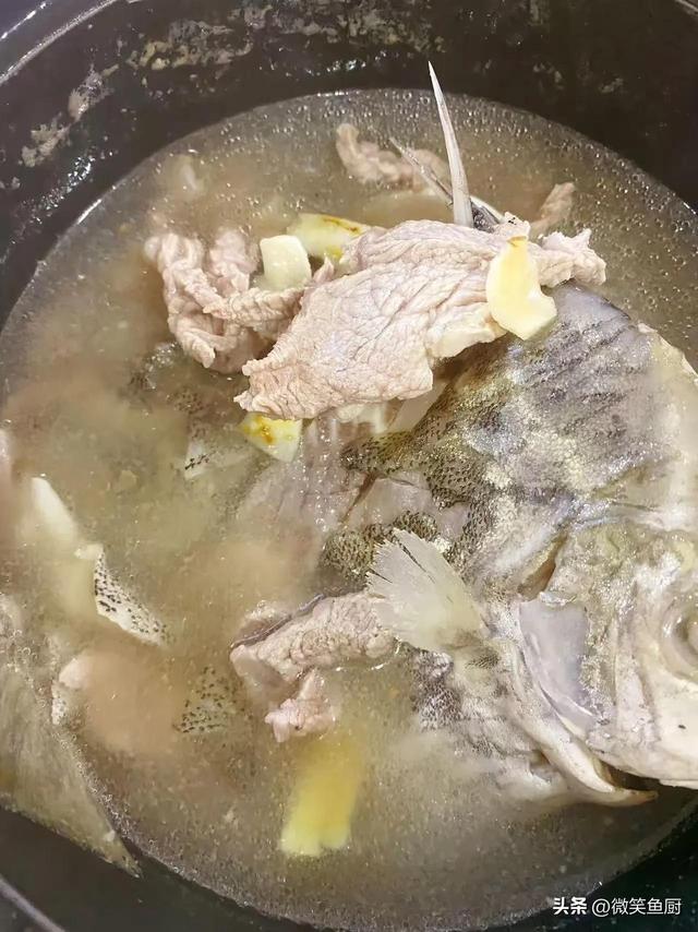 建议中老年人：不要太节俭，少吃丝瓜南瓜多吃4物，高蛋白营养足