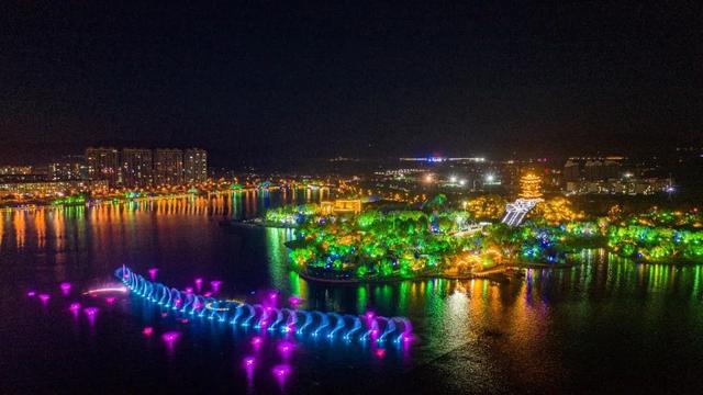 消夏避暑来长治｜看一场震撼的音乐喷泉！感受声色共舞的浪漫