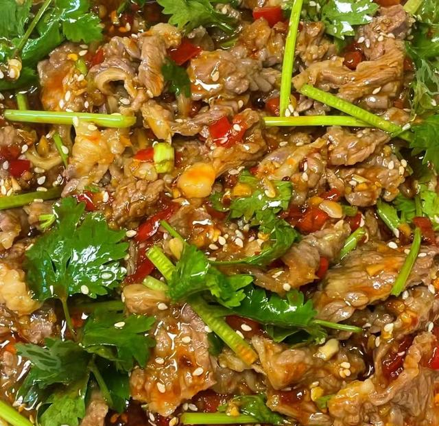 这周重复做的家常菜，天冷吃咋就这么香这么下饭，家人超捧场！