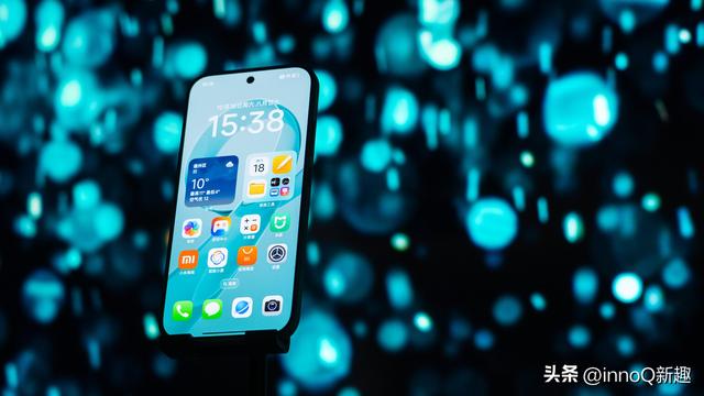 REDMI K90首发评测：334万分超强标准版