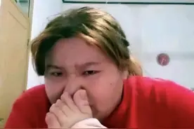 目不识丁、丢人现眼的跳梁小丑，到底是什么人捧红了这些网红？图片