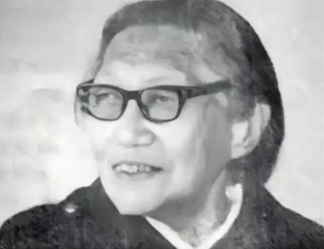 辽宁91岁老太太病逝，临终前说出：我就是敌人一直在找的军火大盗