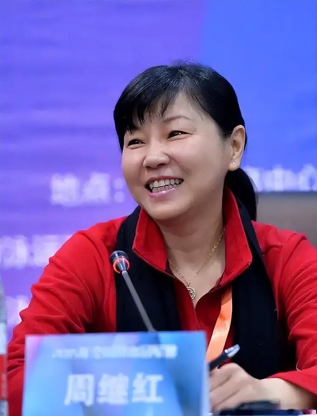 陈芋汐独揽4金，离了全红婵的她依旧风光，周继红4字说出真实想法