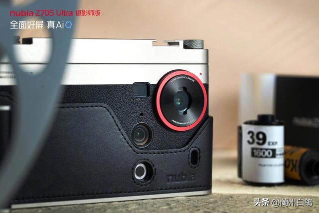 人文之神：努比亚 Z70S Ultra 摄影师版上手体验