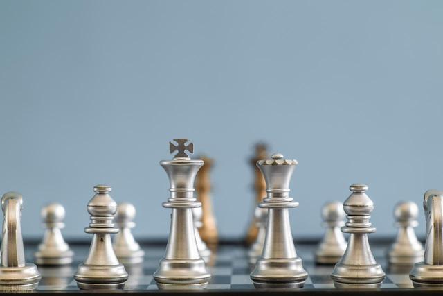 物化政组合的就业方向和薪资待遇怎么样？