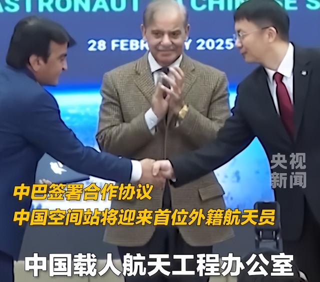 神舟二十一号成功发射！空间站现6名航天员同飞，为何夜间出征？