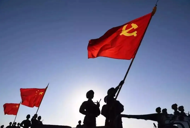 事态严重了，日本连开3枪，蔡英文已离岛，解放军通牒发往东京