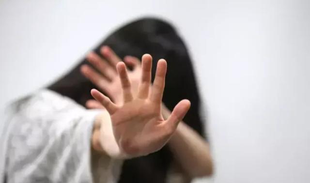 一女子为了报恩，多次与恩人发生关系，丈夫发现后引发惨案！