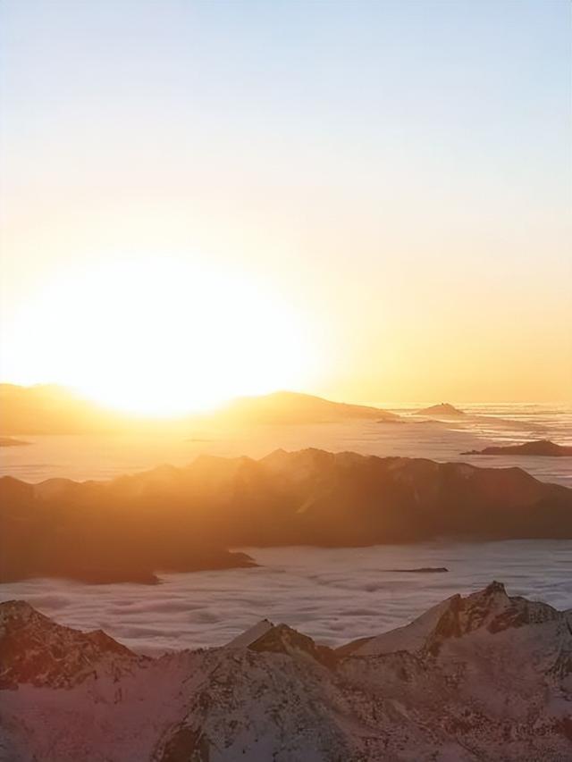 立即出发 | 直奔达古冰川，解锁第一份冬游攻略！