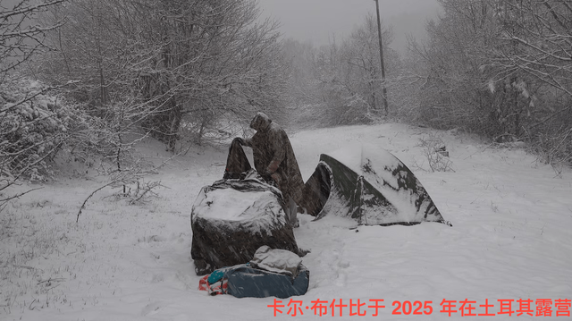 从29岁到56岁，他用27年徒步回英国，一个关于回家的疯狂赌注