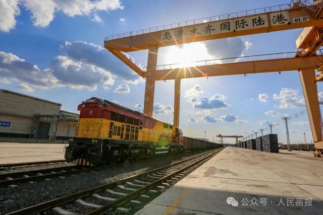 这里是新疆！一个好地方！ | 新疆维吾尔自治区成立70周年