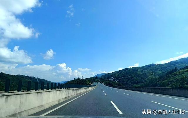 奔向雪域高原，滇藏行一:从钦州到昆明，再到楚雄