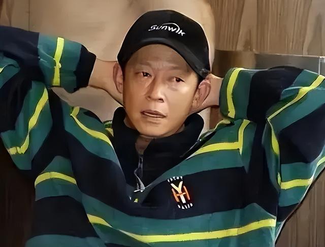 抛弃徐帆，情断许晴，没想到情史丰富的王志文，今59岁老到认不出