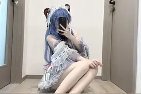 甘雨cos 女仆装试衣壁纸图片