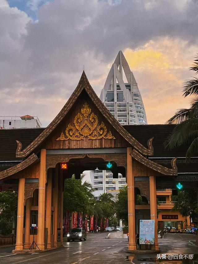 彩云之南的“拍照圣地”西双版纳，美食都是五彩的！