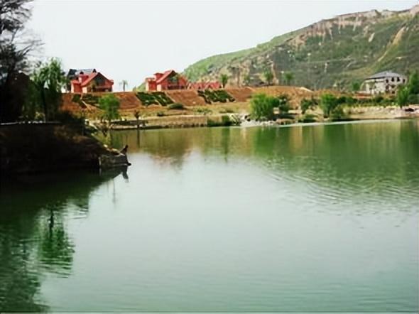 咸阳的秋浸着秦汉底蕴油画，这4 处赏秋地藏着不输长安的千年浪漫