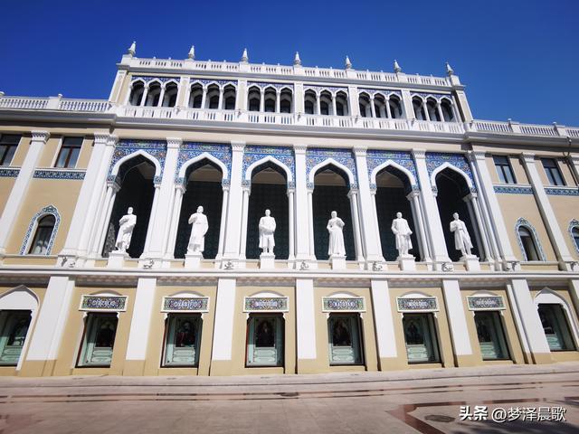 走进阿塞拜疆共和国首都"负海拔明珠"巴库