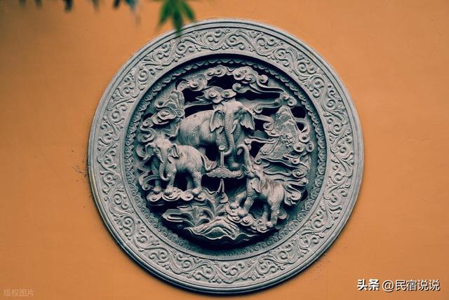 好奇期过后，免费景区的爽约局自然解困。