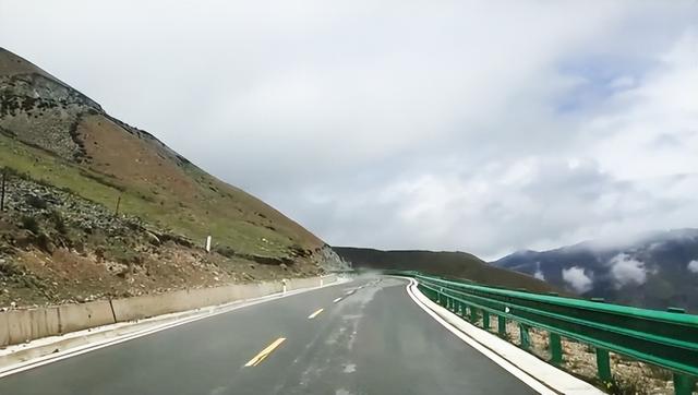 车在路上行，人在景中走——自驾祁连山9号公路 第二站：肃南段