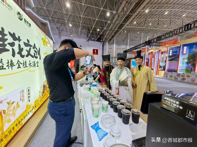 咸宁亮相2025中国文化旅游产业博览会 咸宁赤壁三国文化燃动全场