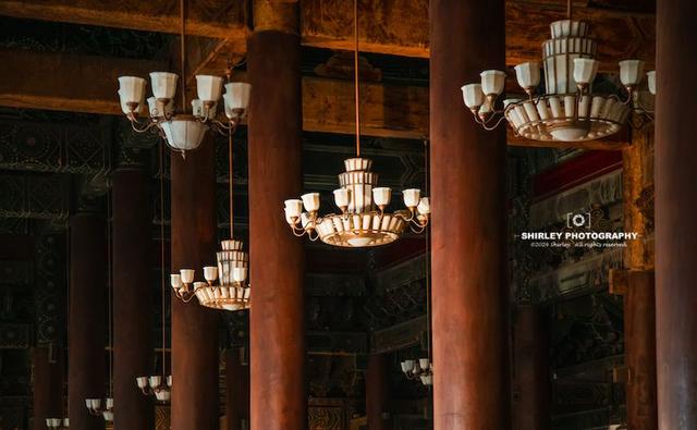 我国现存最大的金丝楠木大殿，等级超过太和殿，却常被游客遗忘