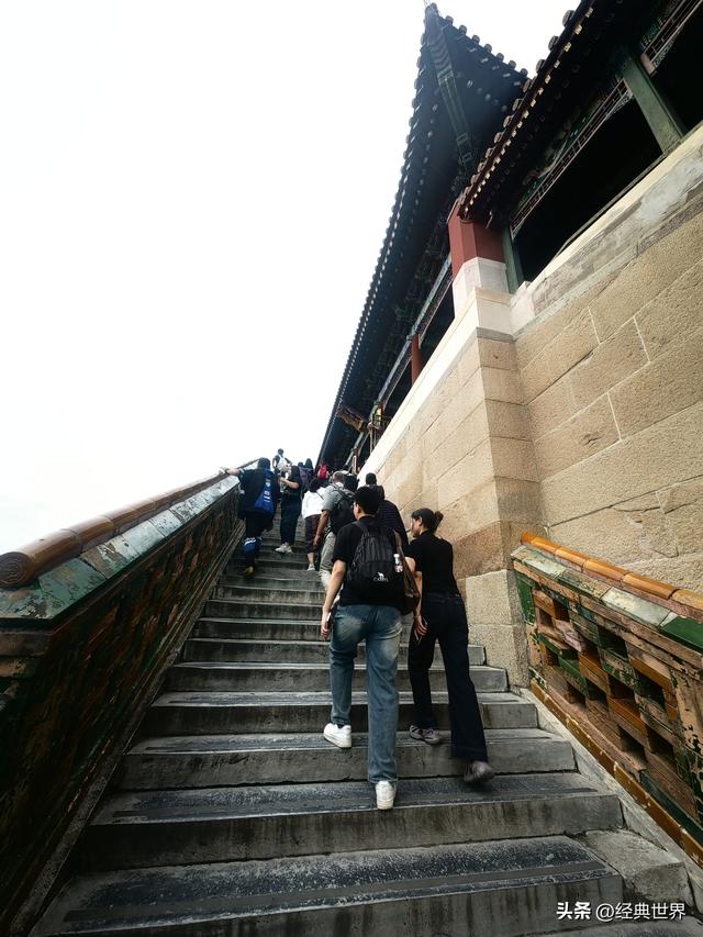颐和园之四——佛香阁、排云殿和德和园