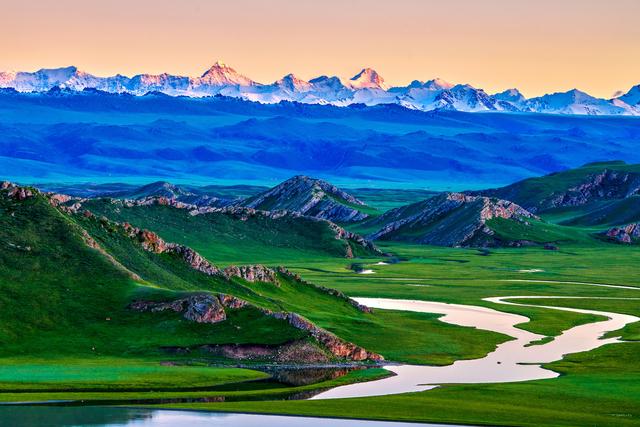 国内10大最美旅游线路，路上太多美景，承包了《国家地理》封面图