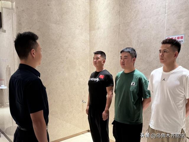 乌鲁木齐航空湛江空保中队开展暑运专项检查，筑牢航空安保防线