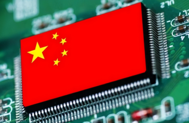 美国芯片彻底凉了？中国亮出底牌，龙芯说到做到100%国产自研！