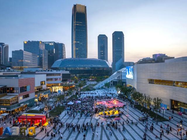 来吃！就在这些超火的魔都夜市~