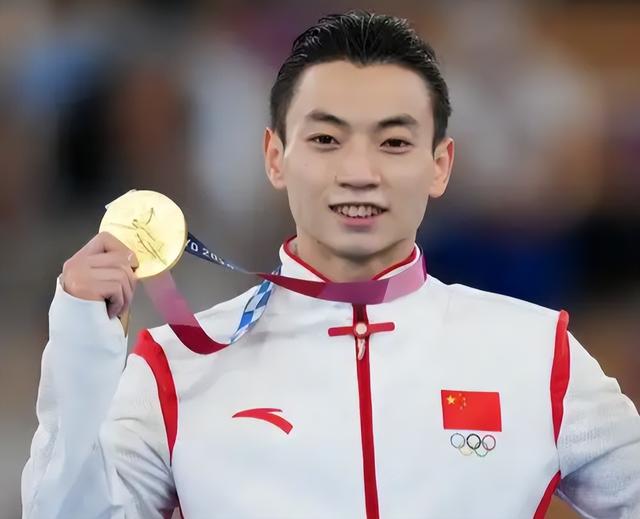 2025十佳运动员出炉：全红婵落榜，孙颖莎位列第四，他意外上榜