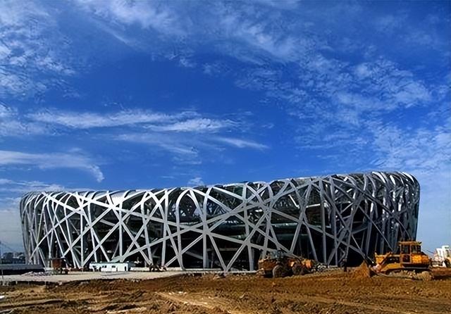 繁华后的凄凉：耗资近34亿的鸟巢，如今被用来干嘛了？回本了吗？