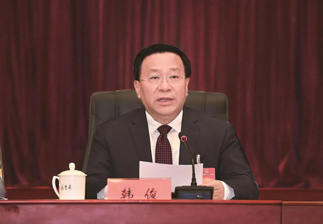 李在明确定出访美日后，韩外长立即对华改口，用4字定调中韩关系