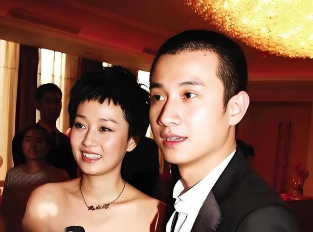 从“万人捧”到“万人嫌”，4位声誉一落千丈的女星，到底冤不冤