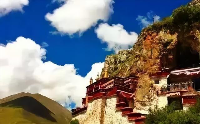 拉萨1小时直达！1500年悬崖寺庙扎叶巴寺，才是灵魂净地