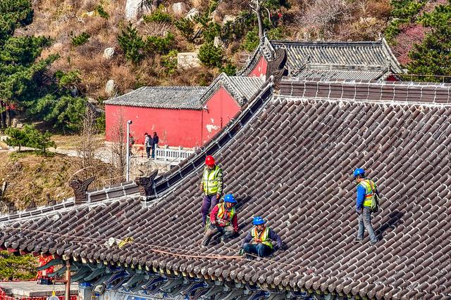 暮秋泰山，用绚烂迎接冬天的到来