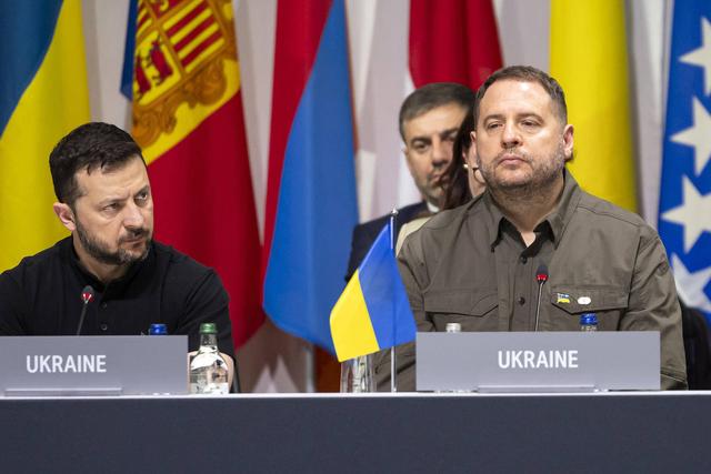 特朗普要求泽连斯基尽快接受“和平计划”！俄方外交部长最新发声